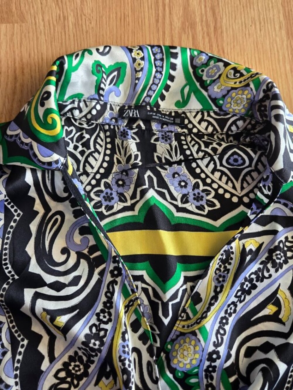 Zara Paisley Wrap Dress Medium Colorful Boho Long Sleeve Tie Waist